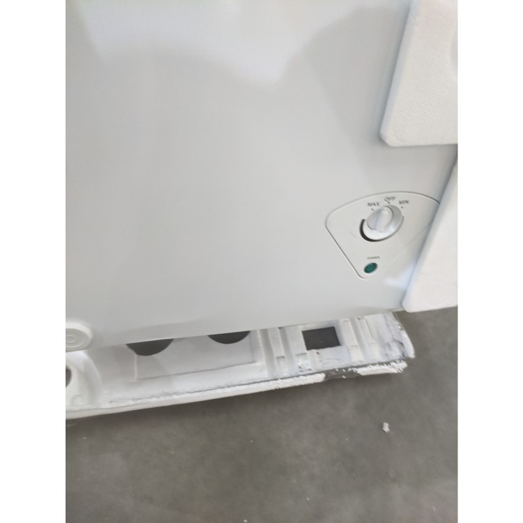 GRADE A2 - electriQ EQCHESTSB99 56cm Wide 99L Chest Freezer - White