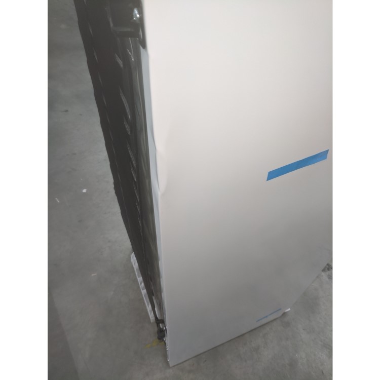 GRADE A3 - electriQ 54cm Wide 235L 50-50 Integrated Upright Fridge Freezer - White