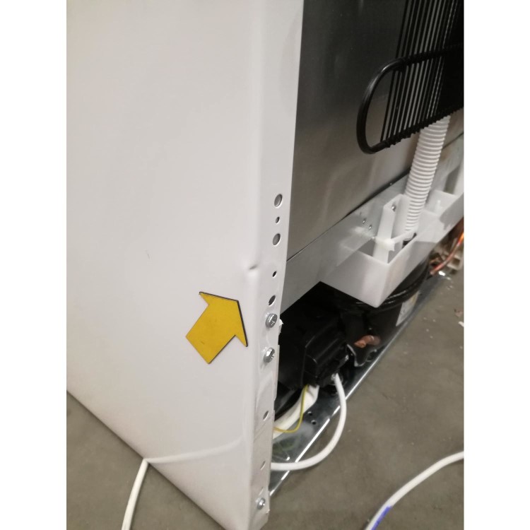 GRADE A3 - electriQ 197 Litre Integrated In Column Freezer 177cm Tall Frost Free 54cm Wide - White