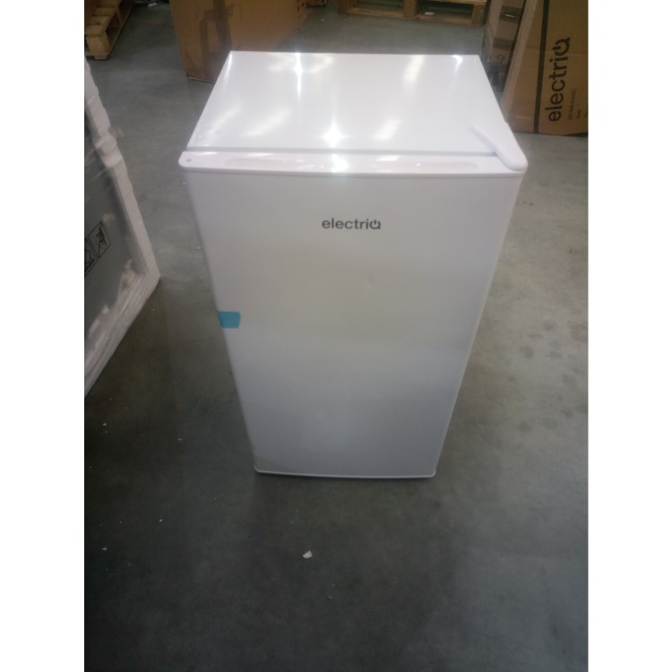 GRADE A2 - electriQ 62 Litre Freestanding Under Counter Fridge with Ice Box  84.5cm Tall 45cm Wide - White