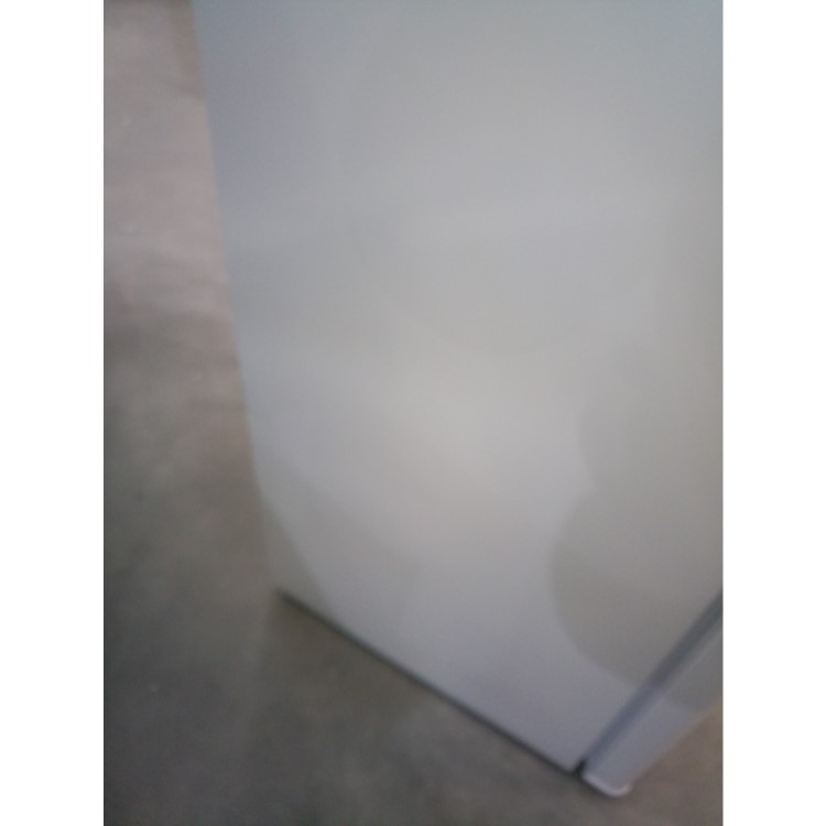 GRADE A2 - electriQ 62 Litre Freestanding Under Counter Fridge with Ice Box  84.5cm Tall 45cm Wide - White