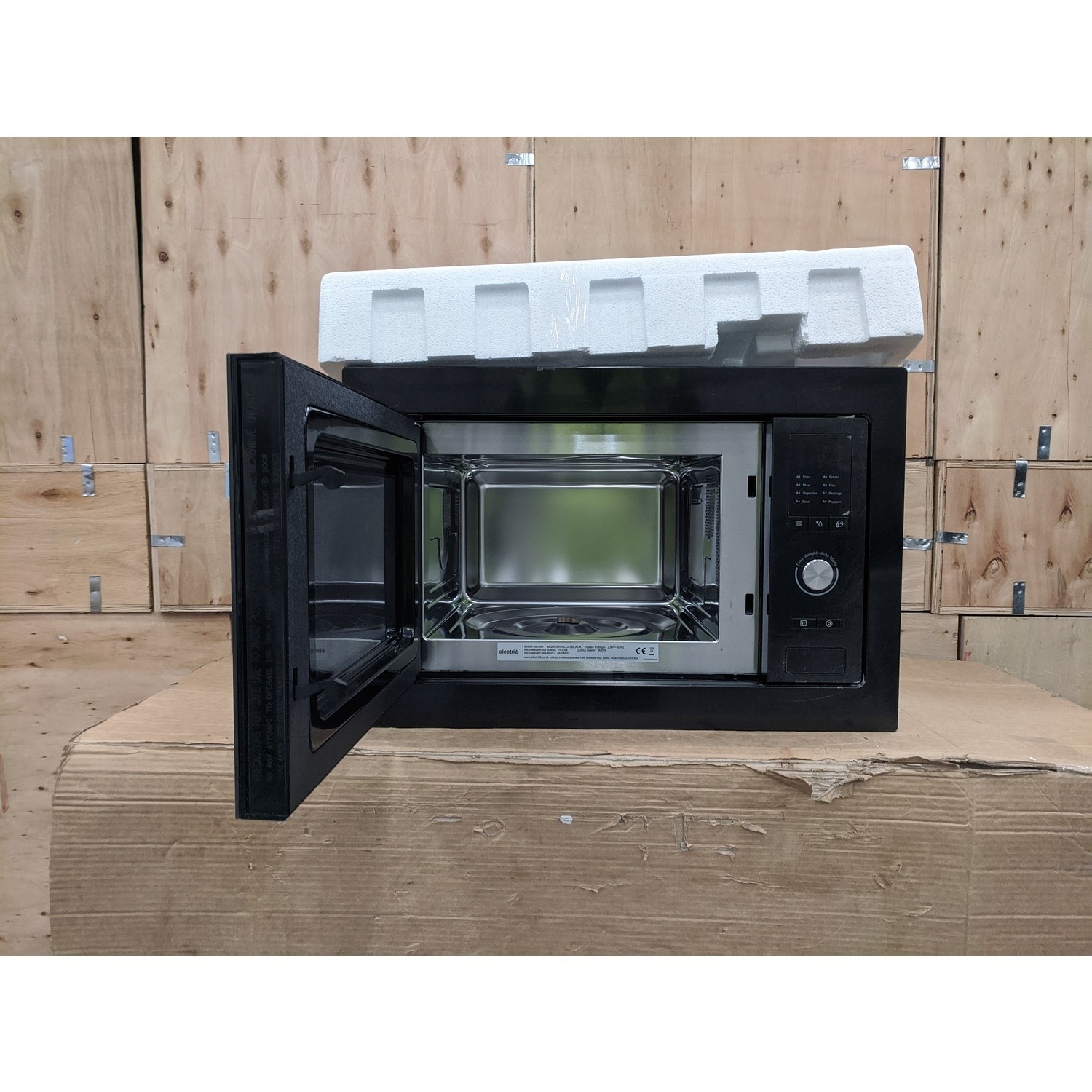 Refurbished electriQ eiQMOBISOLO25BLACK Built In 25L 900W Microwave Black electriQ