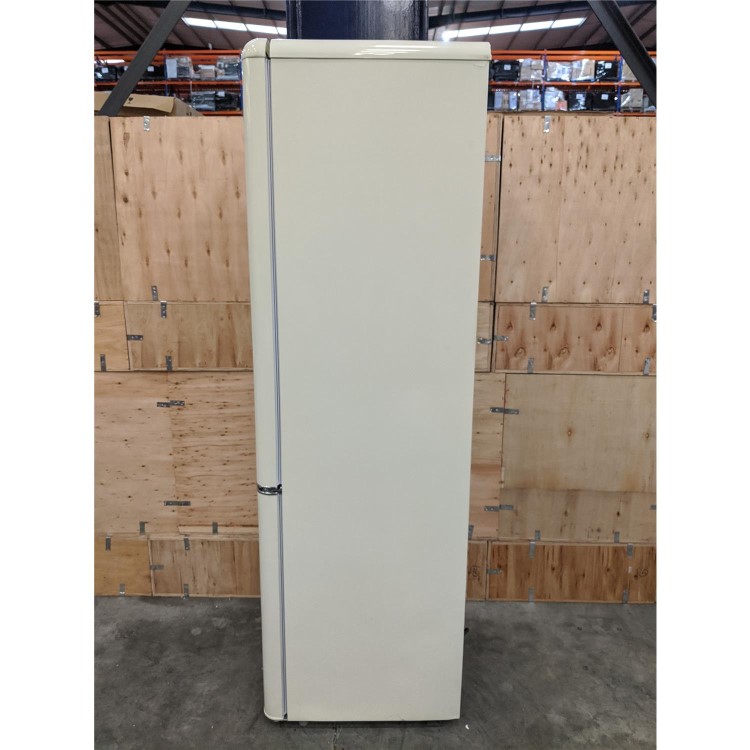 Refurbished electriQ 244 Litre Freestanding Fridge Freezer Retro 60/40 Split 55cm Wide - Cream