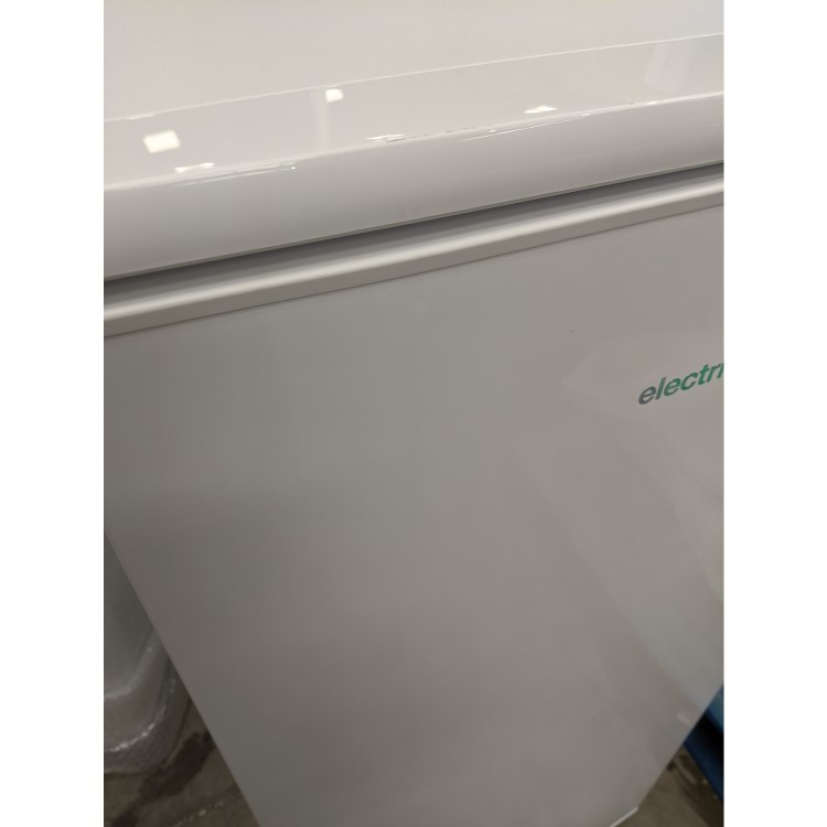 Refurbished electriQ 204 Litre Freestanding Larder Fridge 123cm Tall Antibacterial Lining 54cm Wide - White