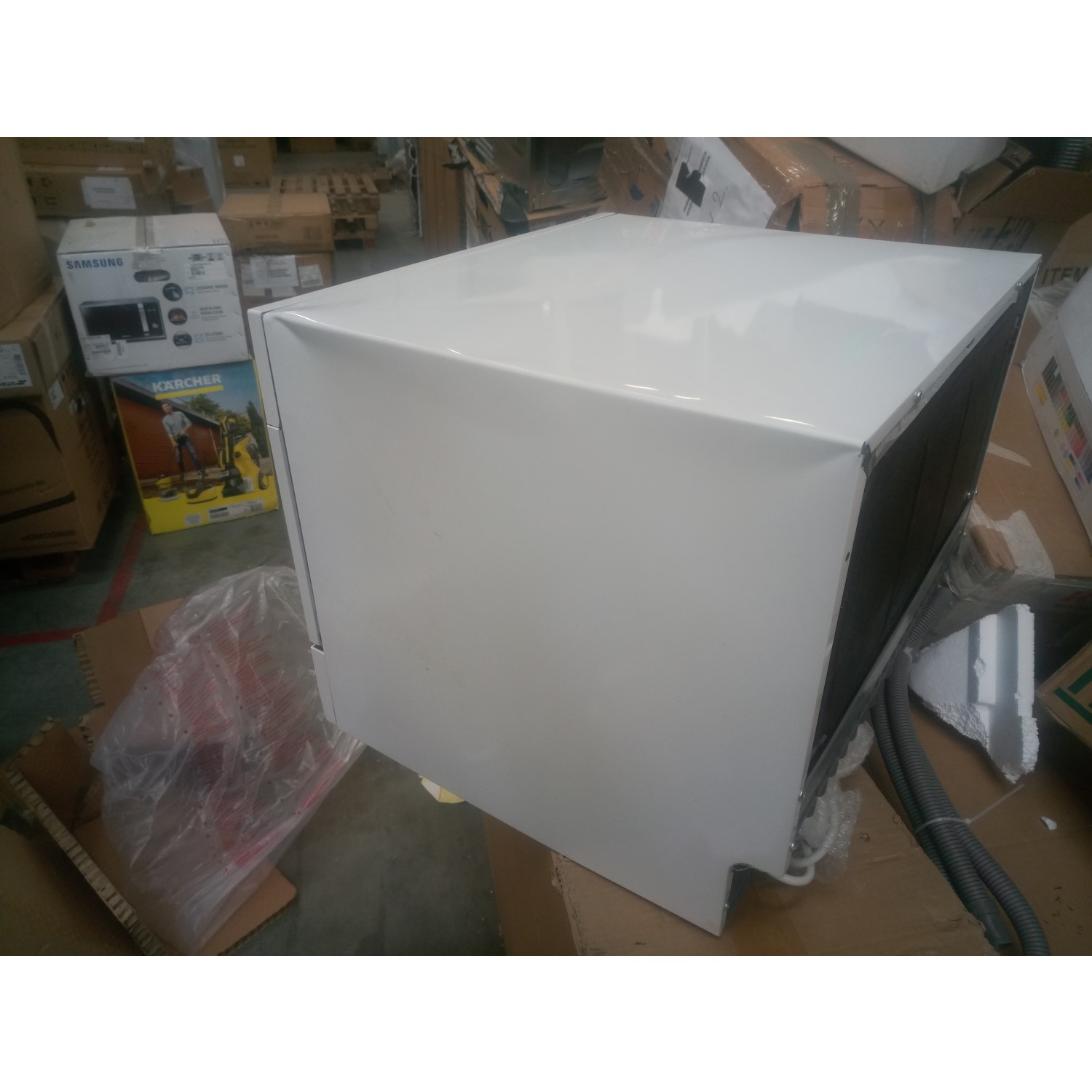 GRADE A3 electriQ Table Top / Integrated Dishwasher White electriQ