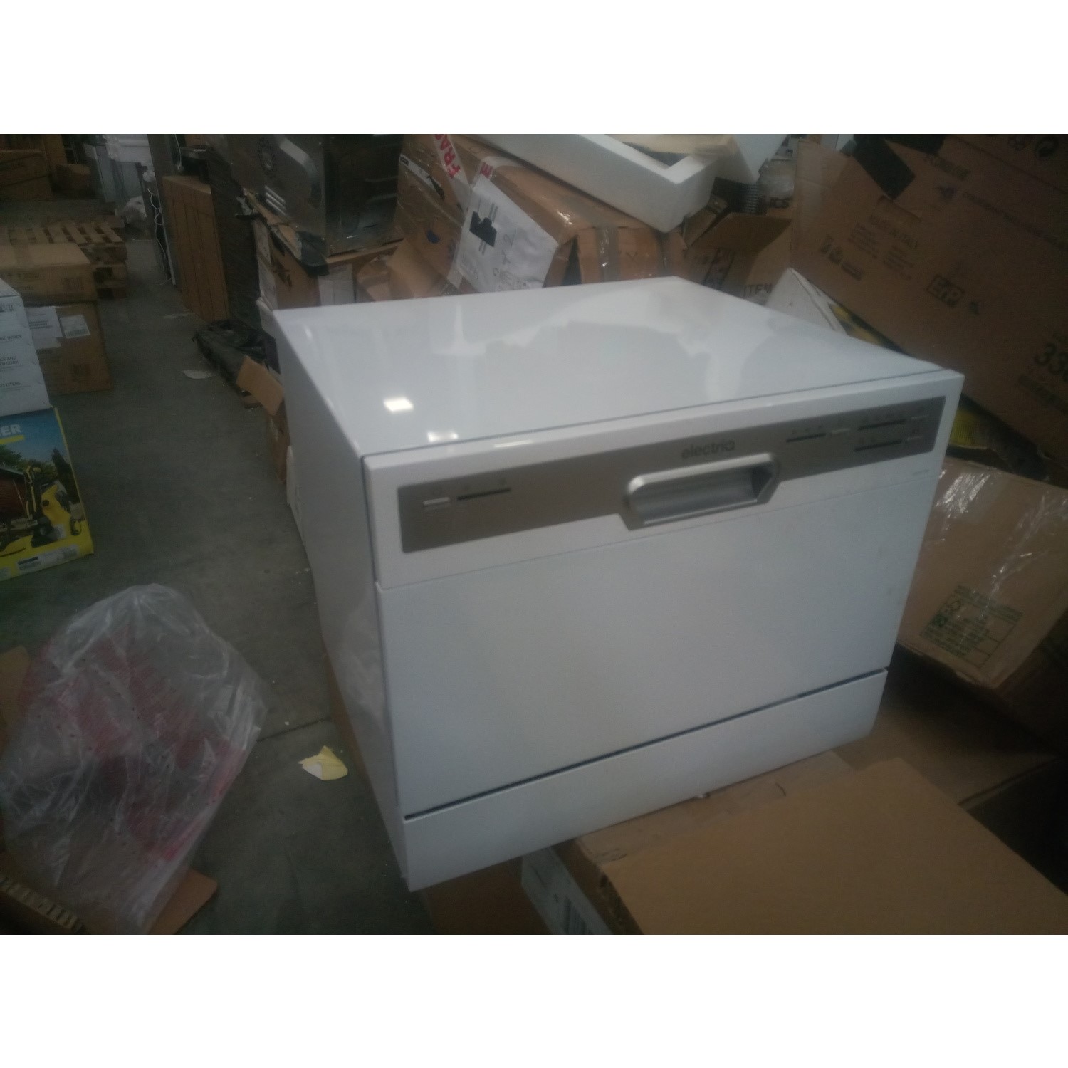 GRADE A3 electriQ Table Top / Integrated Dishwasher White electriQ