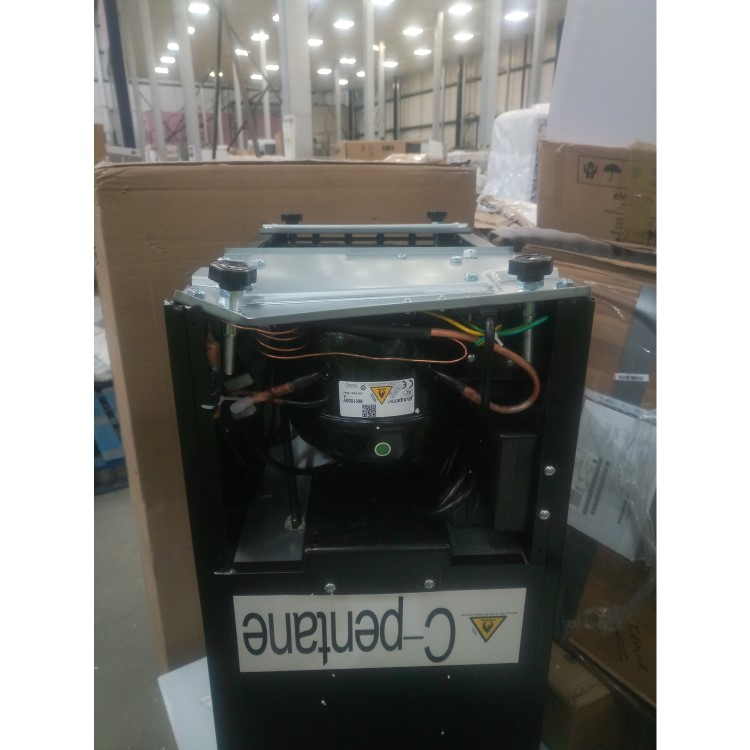 Refurbished electriQ 19 Bottle Freestanding Under Counter Wine Cooler Single Zone 30cm Wide 82cm Tall - Black