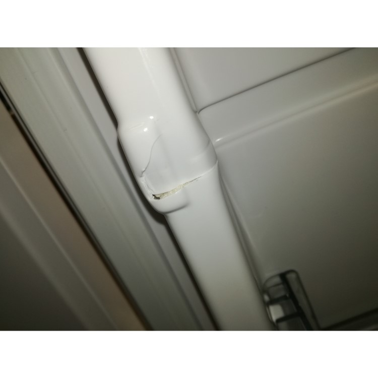 Refurbished electriQ 235 Litre Integrated Fridge Freezer 50/50 Split 177cm Tall  54cm Wide - White