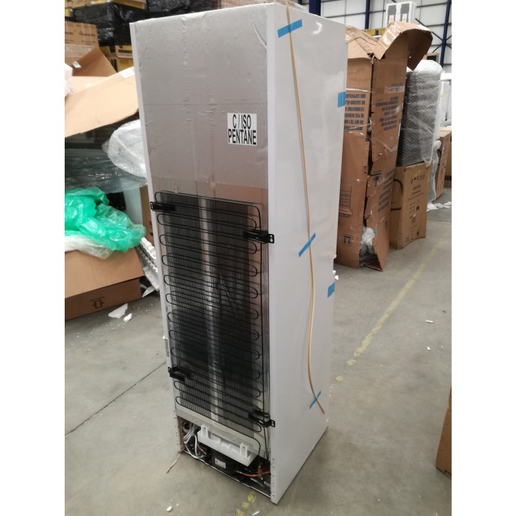 Refurbished electriQ 235 Litre Integrated Fridge Freezer 50/50 Split 177cm Tall  54cm Wide - White
