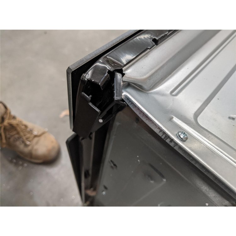 Refurbished electriQ EQBIOLG1 60cm Single Built In Electric Oven Black