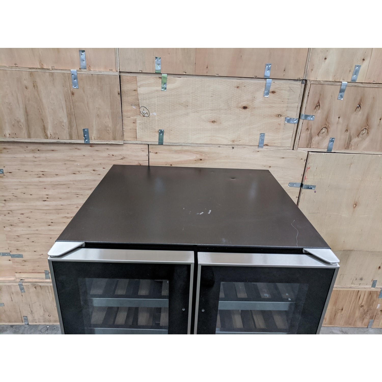 Refurbished electriQ 36 Bottle Freestanding Under Counter Wine Cooler