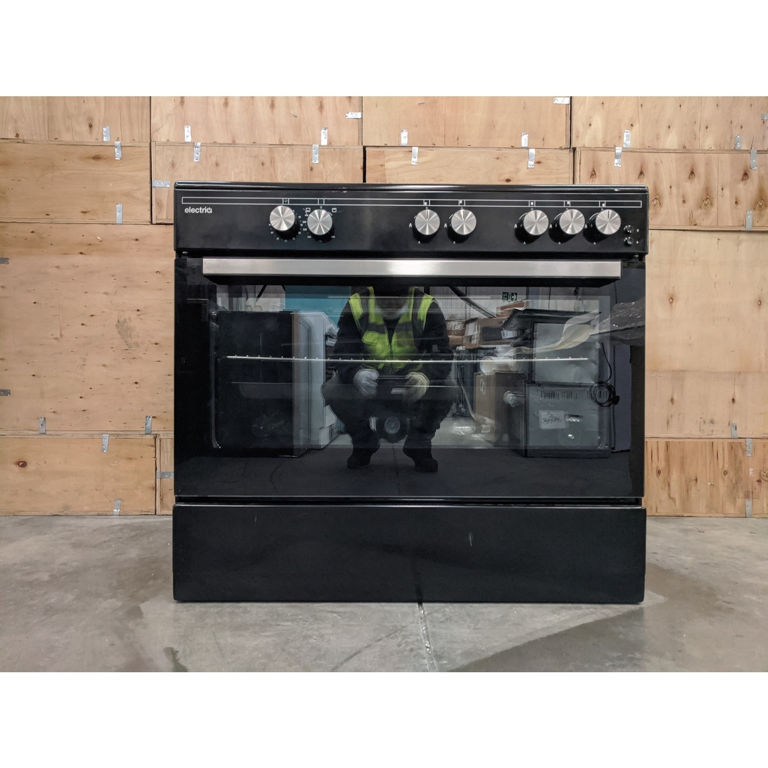 Refurbished electriQ EQRANGE90GASBLACK 90cm Gas Single Oven Range