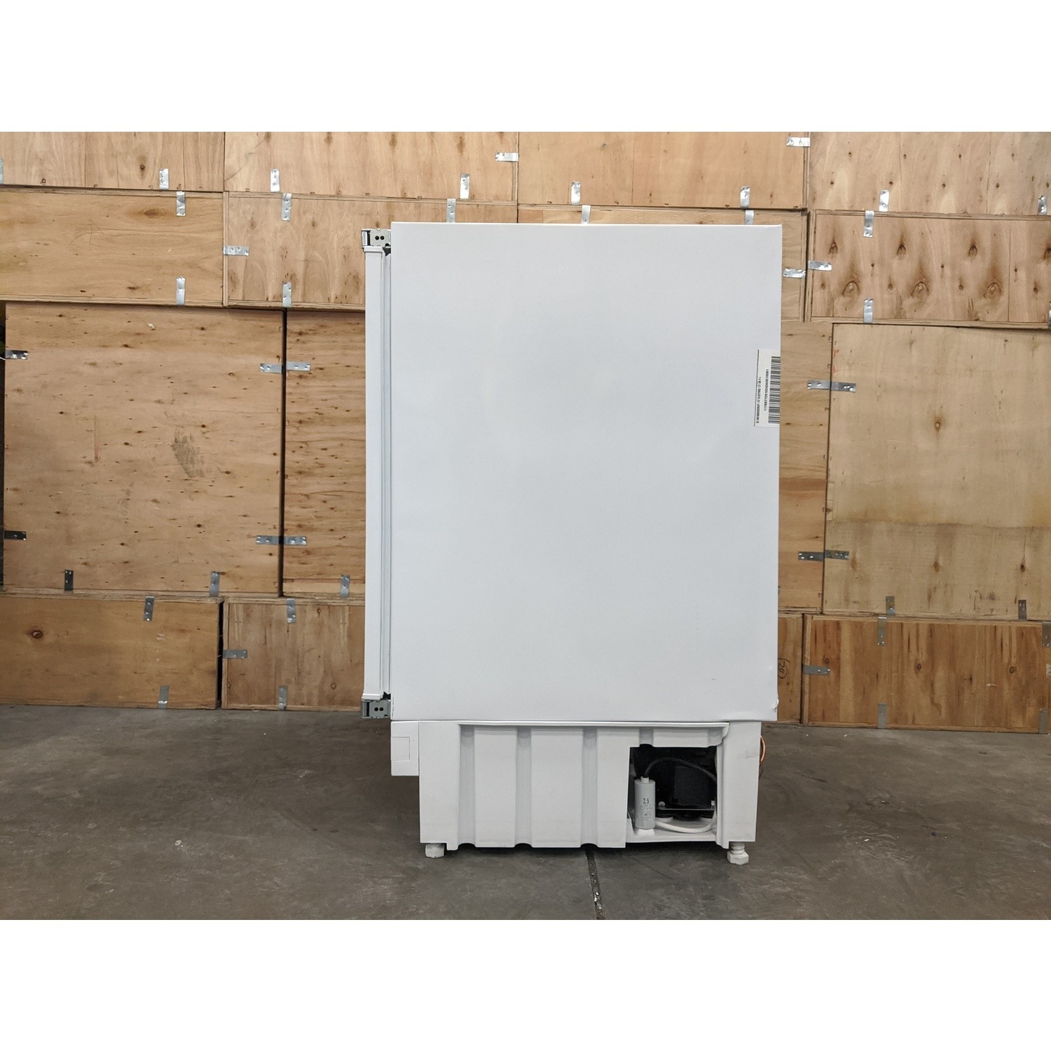 Refurbished electriQ EQINTFRIDGEIB Integrated 115 Litre Under Counter