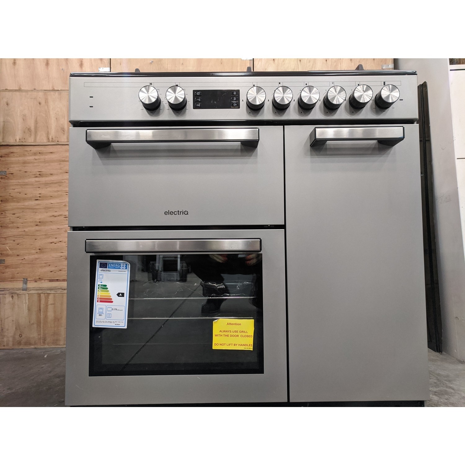 Refurbished electriQ IQRANGE90SS 90cm Dual Fuel Triple Cavity Range