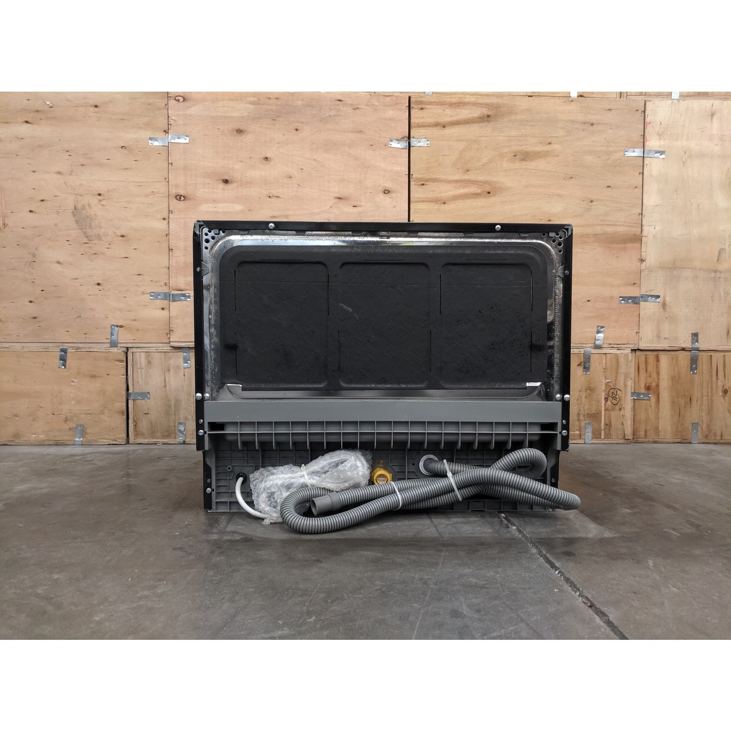 Refurbished electriQ EQDWTTB 6 Place Table Top Integrated Dishwasher Black electriQ