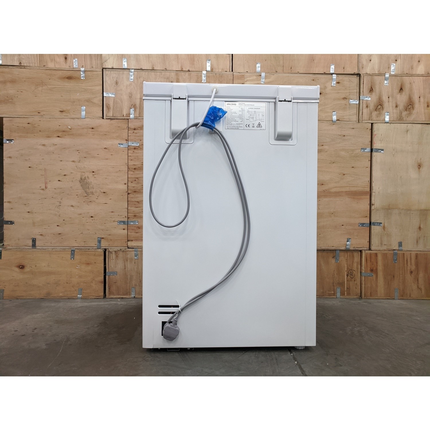 Refurbished electriQ EIQCHEST99LED 99 Litre Chest Freezer White electriQ