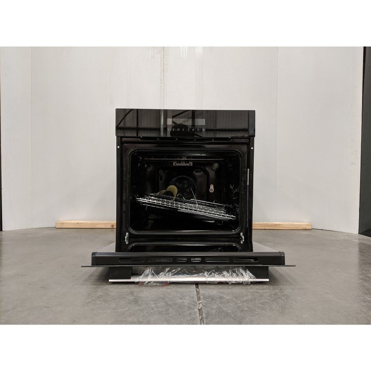 Refurbished electriQ EQOVENM4 Plug In Electric Touch Screen Single Oven Black