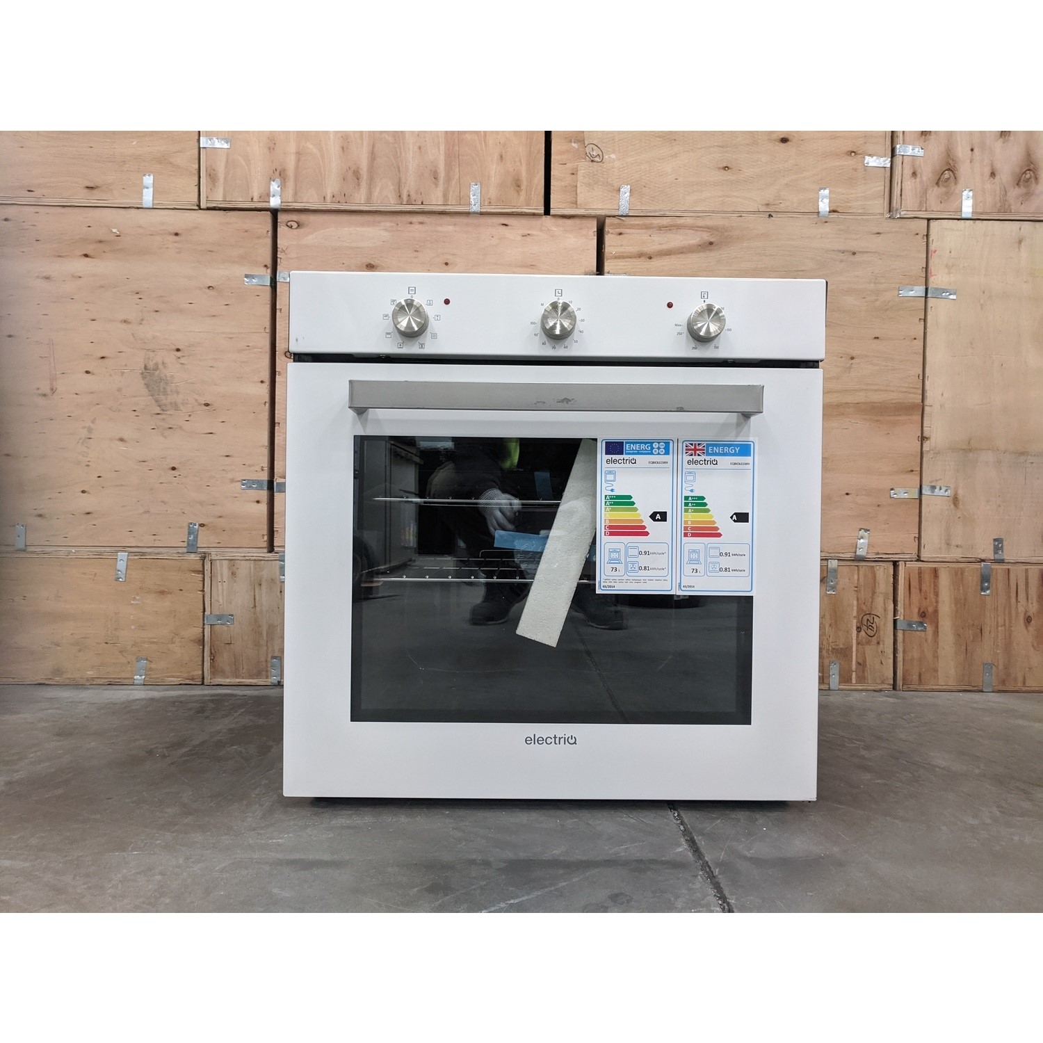 Refurbished electriQ EQBIOLG1WH 60cm Single Built In Electric Oven