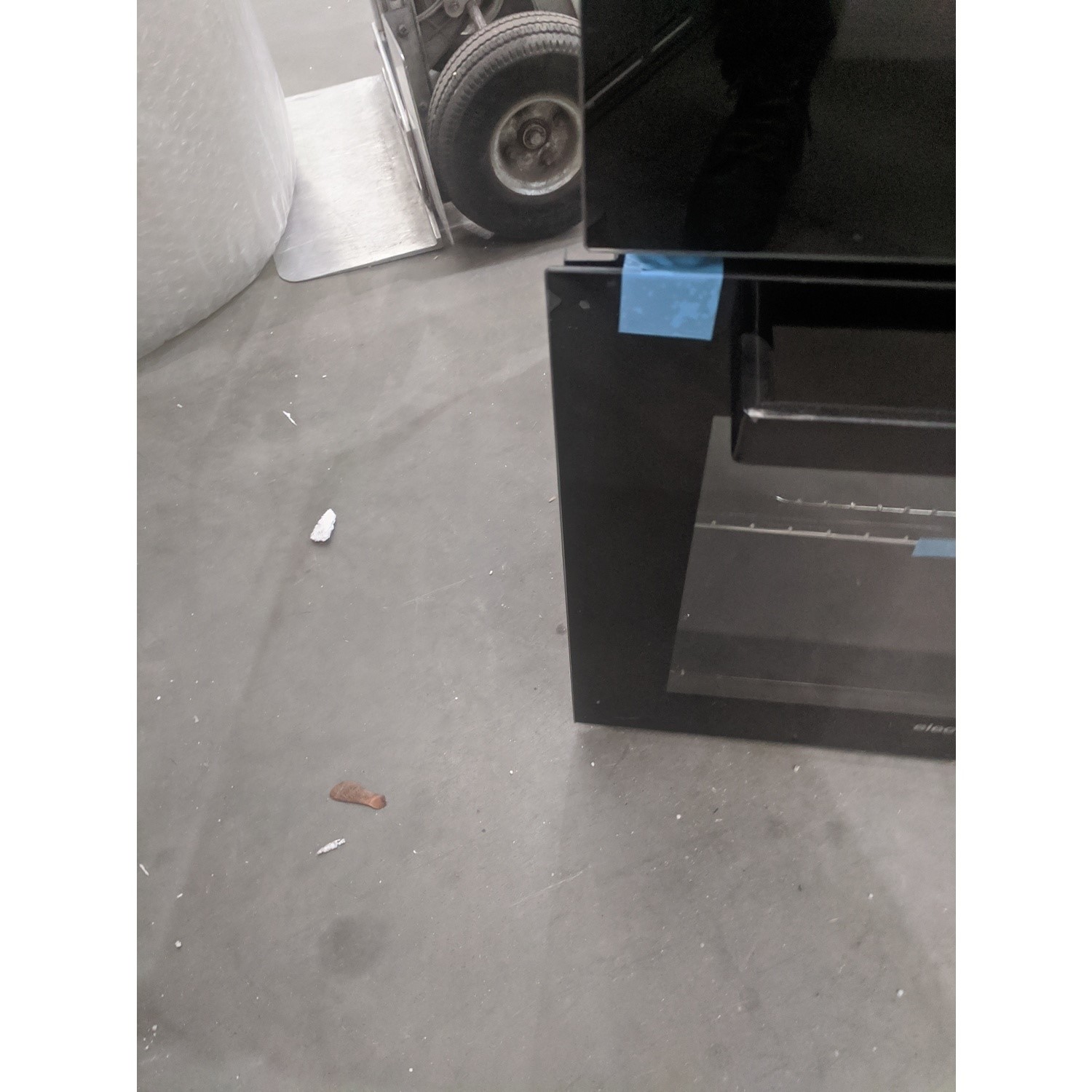 Refurbished electriQ EQDO1BLACK 60cm Double Built In Electric Oven