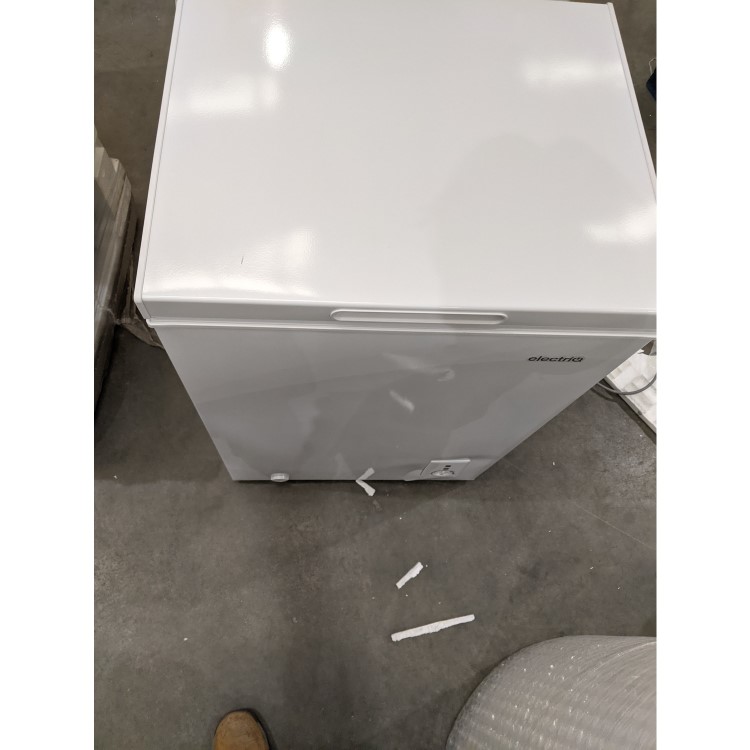 Refurbished electriQ EIQCHEST99LED 99 Litre Chest Freezer With Outbuilding Use White