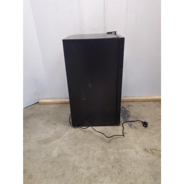 Refurbished electriQ eiqldf 98 Litre Drinks Fridge Black