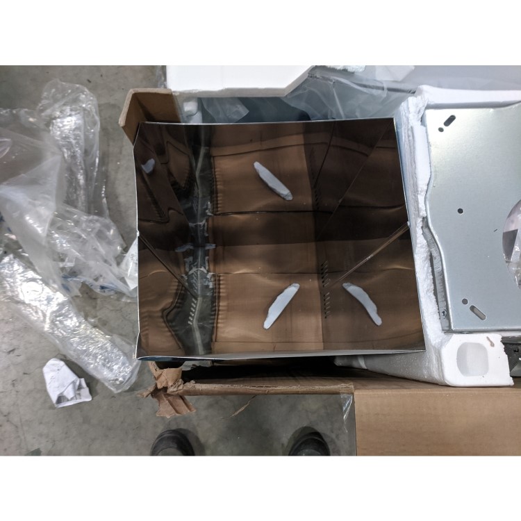 Refurbished electriQ eiQCURVISL90SS 90cm Curved Glass Island Cooker Hood Stainless Steel