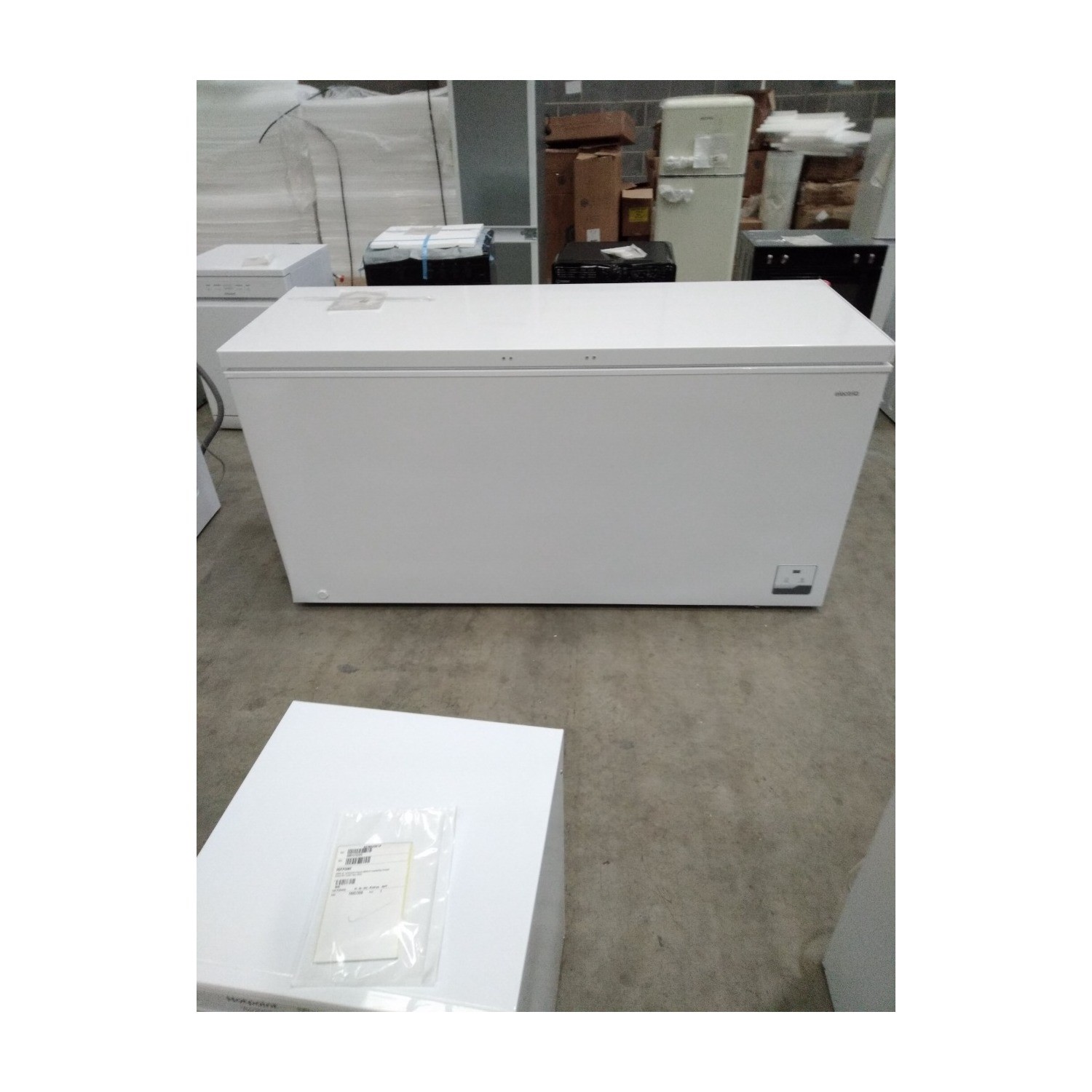 Refurbished electriQ eiQCHEST700 700 Litre Chest Freezer White electriQ
