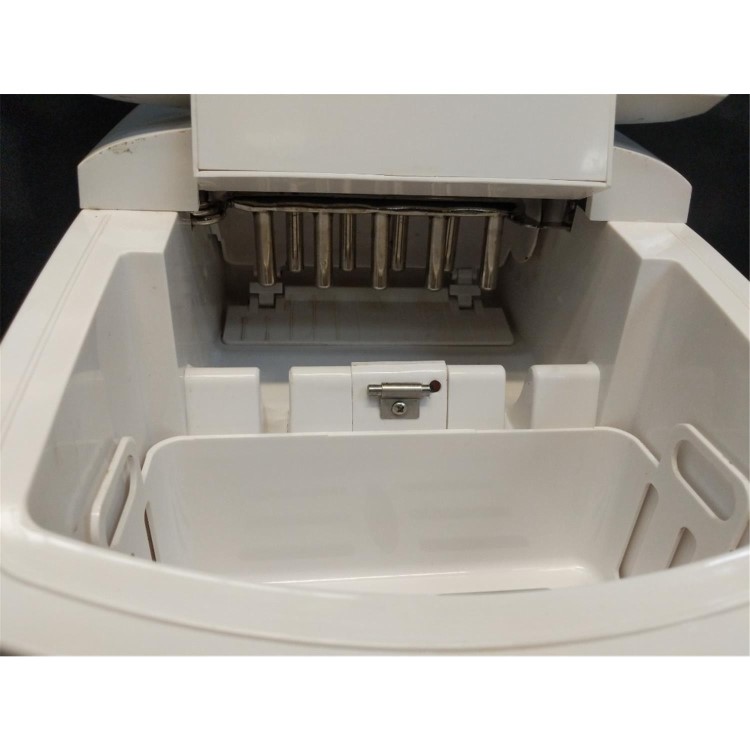 Refurbished electriQ EIQICEMWH Counter Top Ice Maker Machine White