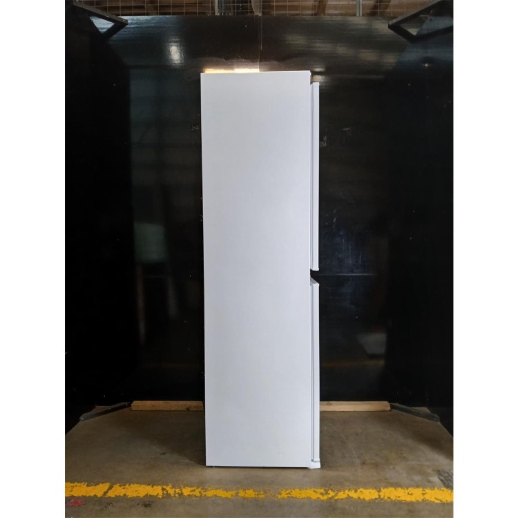 Refurbished electriQ EQINT5050FFVE Integrated 235 Litre 50/50 Fridge Freezer White