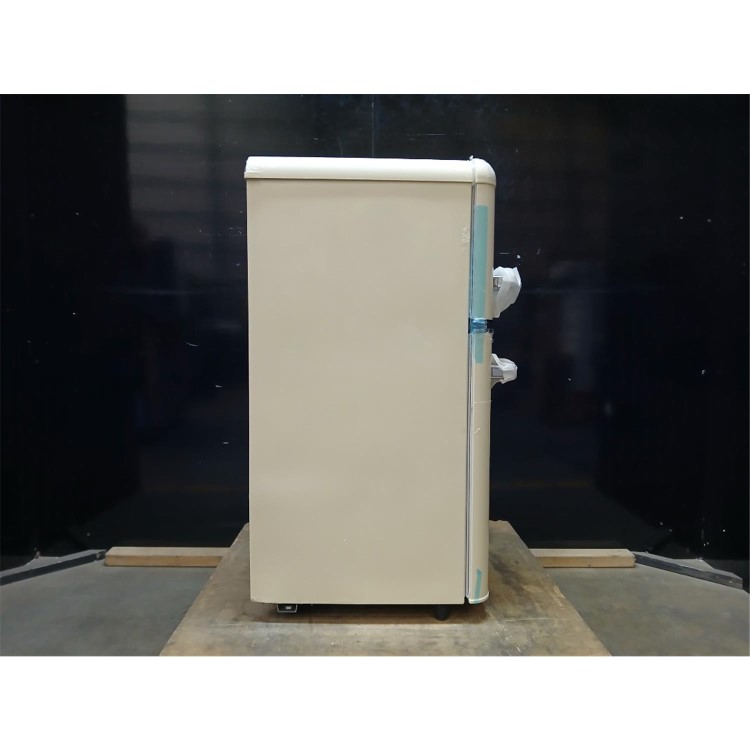 GRADE A2 - electriQ 80 Litre 70/30 Retro Freestanding Fridge Freezer – Cream