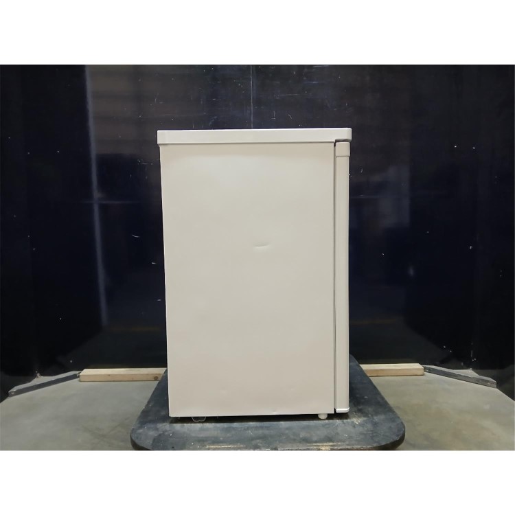 GRADE A2 - electriQ 109 Litre Freestanding Under Counter Fridge with Ice Box - White