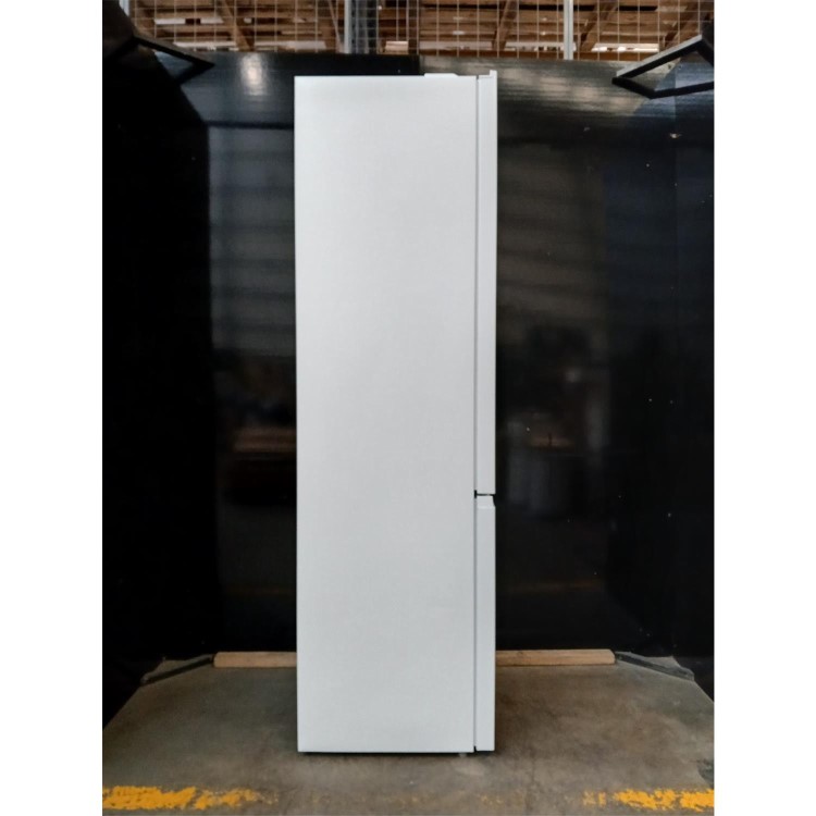 GRADE A2 - electriQ 326L 70/30 Freestanding Fridge Freezer – White