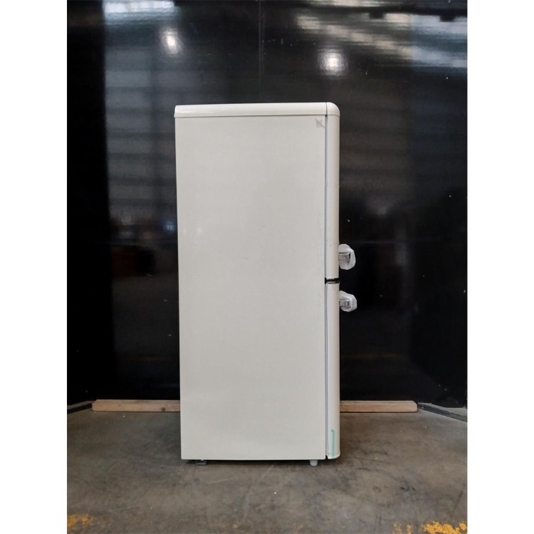 Refurbished electriQ 153 Litre 60/40 Retro Freestanding Fridge Freezer - Cream Total No Frost