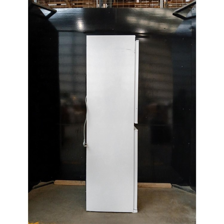 GRADE A3 - electriQ 230 Litre 177cm Frost Free 50/50 Integrated Fridge Freezer - White with Sliding Door Hinge