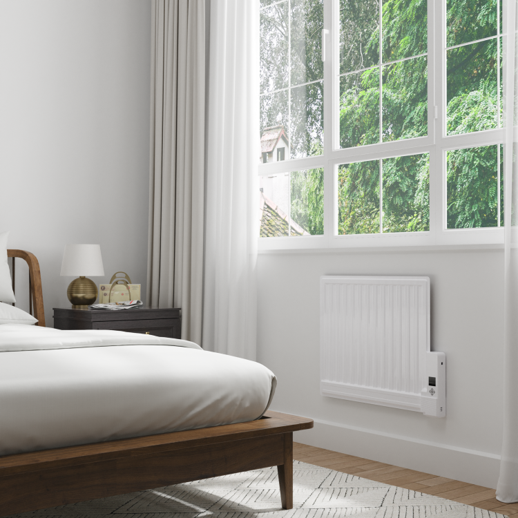 electriQ 600W Slim Wall Mounted Oil Filled Radiator H550xW720mm  Weekly Timer - White