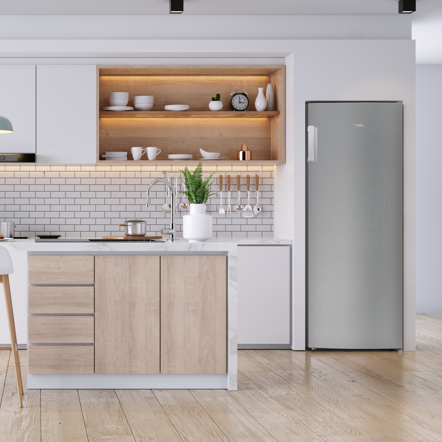 upright freezer freestanding