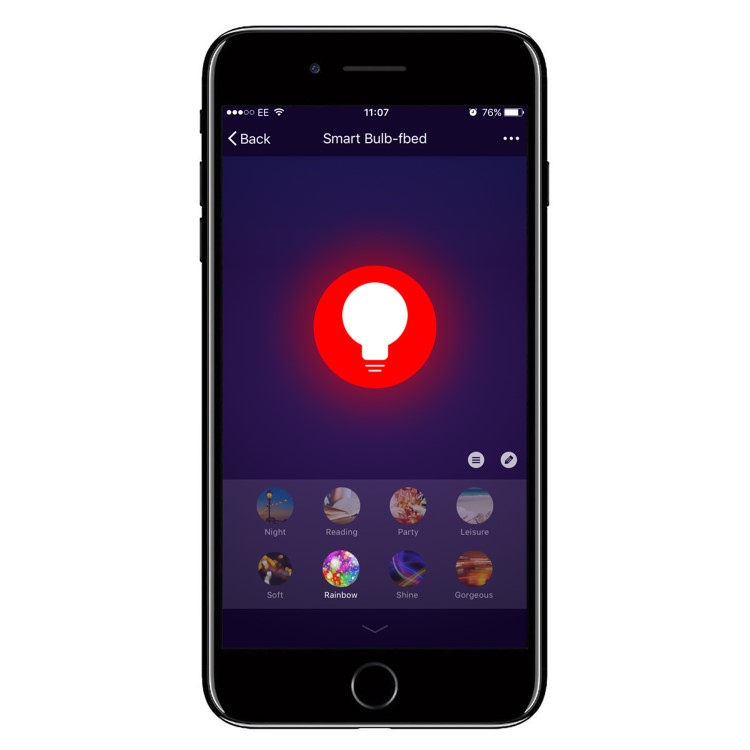 GRADE A1 - electriQ dimmable colour Smart Wifi Bulb with B22 bayonet ending - Alexa & Google Home compatible