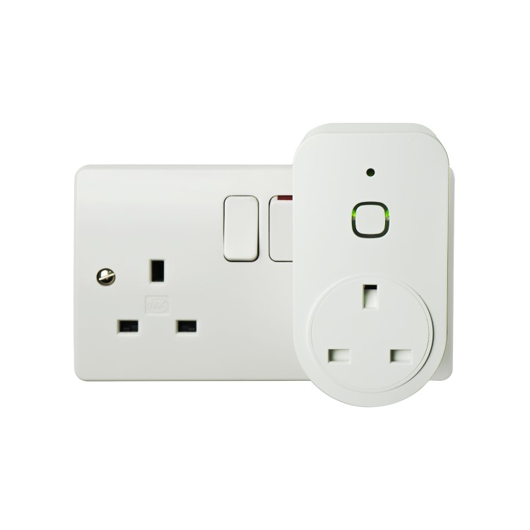 electriQ WiFi Energy Monitoring Smart Plug - iOS & Android Compatible
