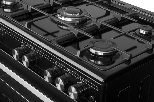 5 Burner Gas Hob with Wok Burner.